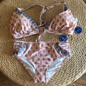 Swimsuits for all Bikini